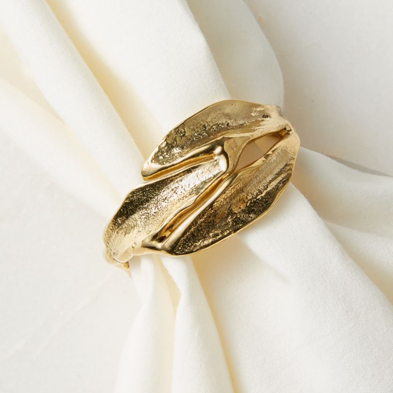 Glora Gold Napkin Rings, Set of 6 - Image 1