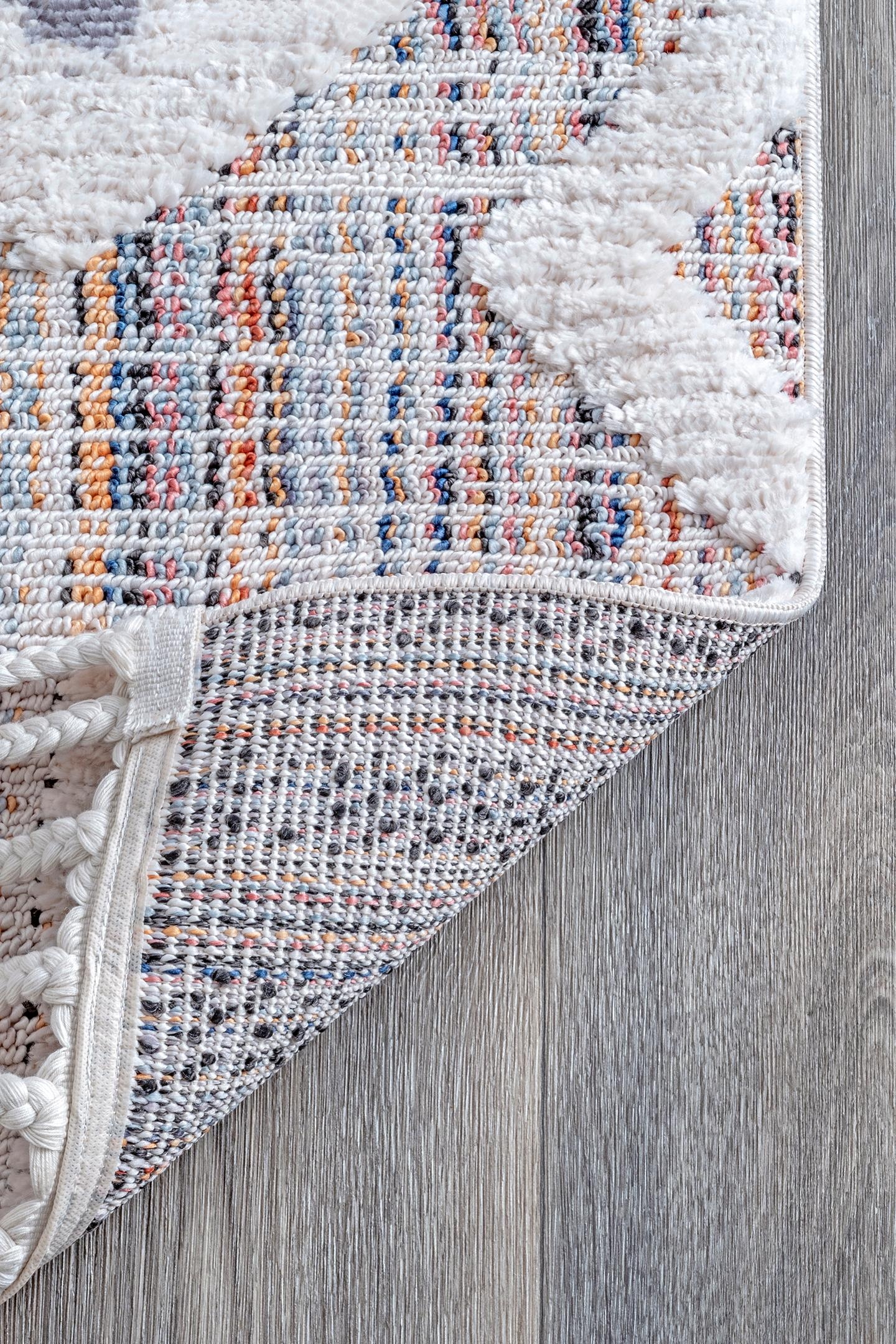 Journey Shaggy Checkered Tiles Tassel Area Rug - Image 3