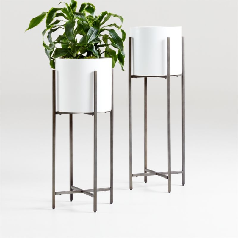 Dundee White Round Indoor/Outdoor Planter with Tall Stand - Image 1