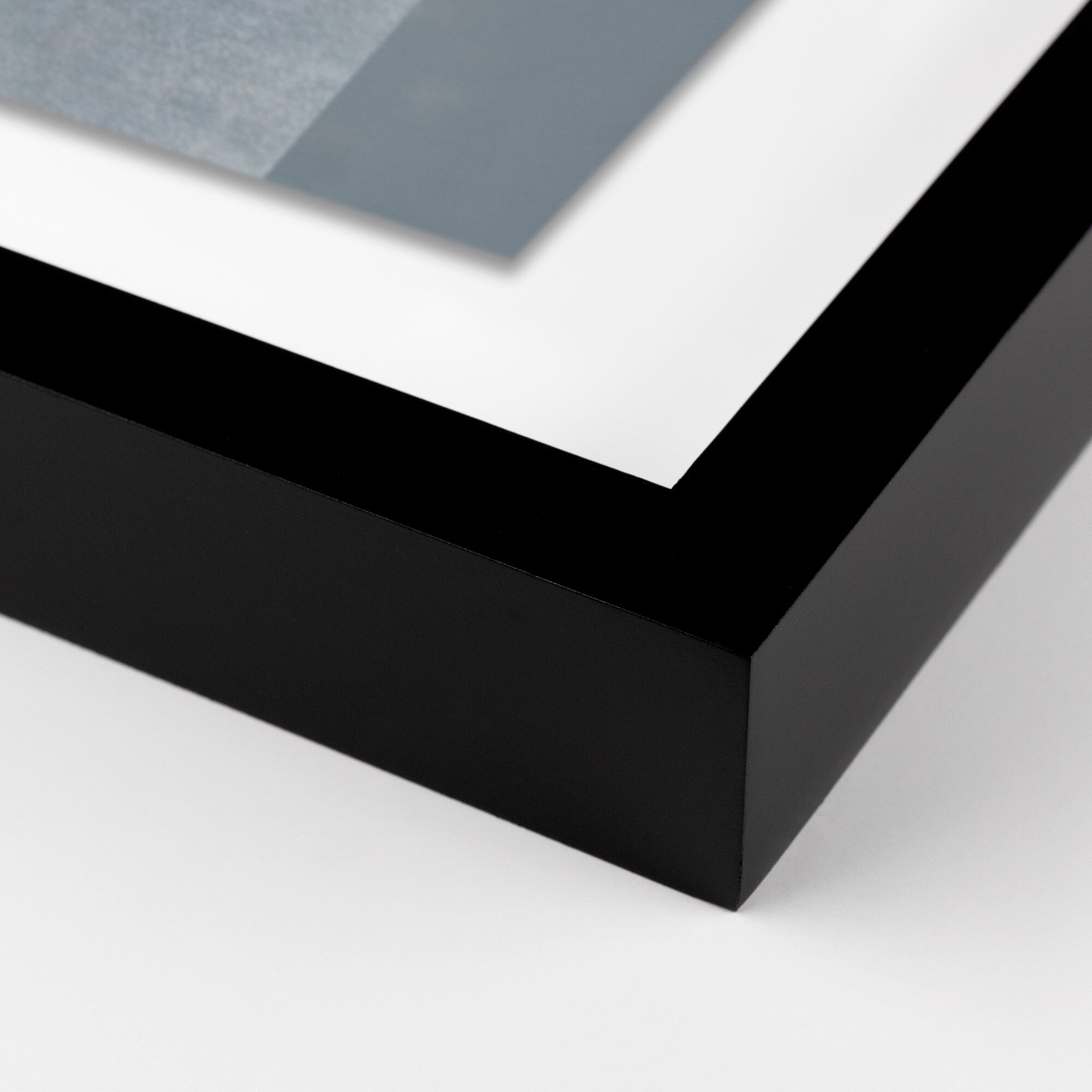 Estas Libre by Greg Gove - Black 2.5 Maple - Image 1