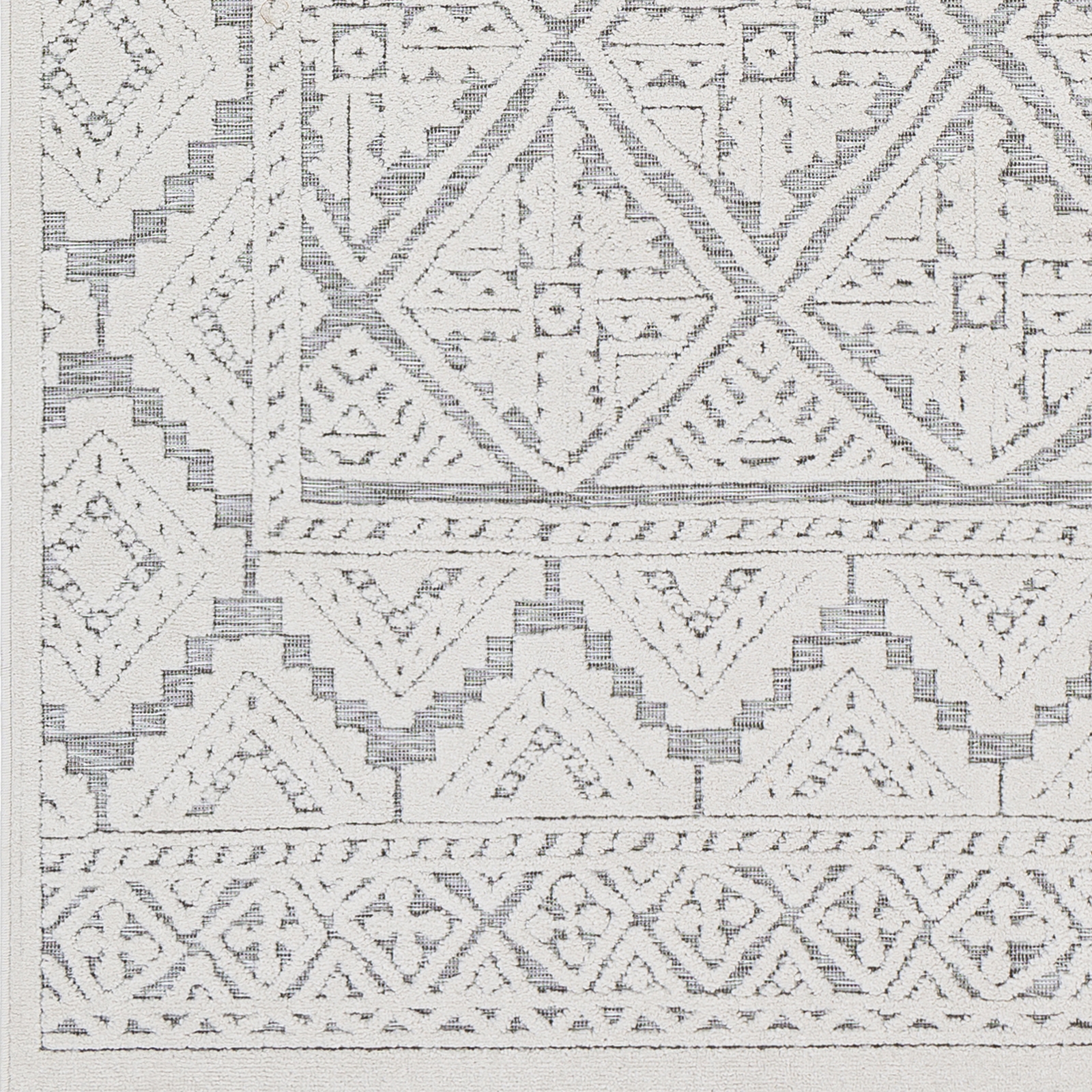 Greenwich White Outdoor 1'11" x 2'11" Machine Woven Rug - Image 4