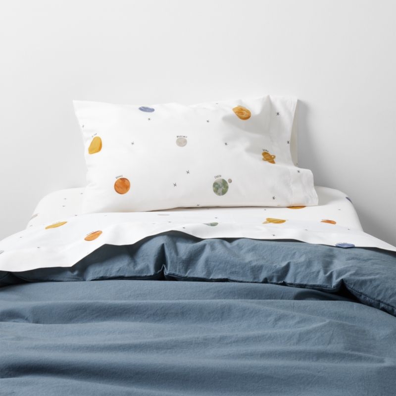 Stay Cool Outer Orbit 100% Organic Cotton Toddler Sheet Set - Image 1