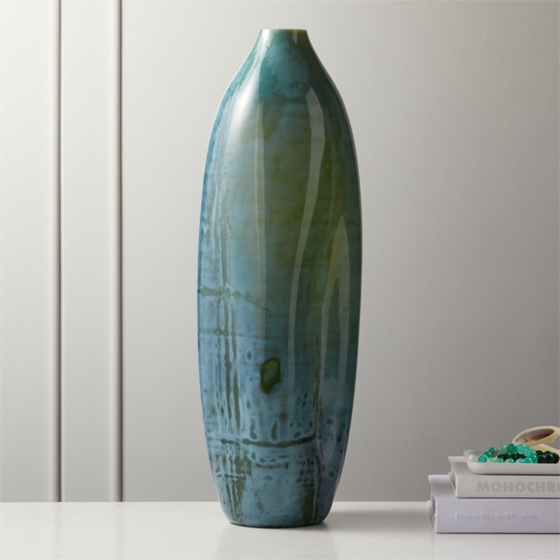 Yuma Green Glass Vase - Image 1