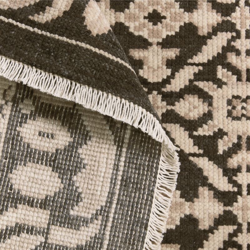 Bordeaux Wool Traditional Hand-Knotted Espresso Brown Area Rug 6'x9' - Image 3