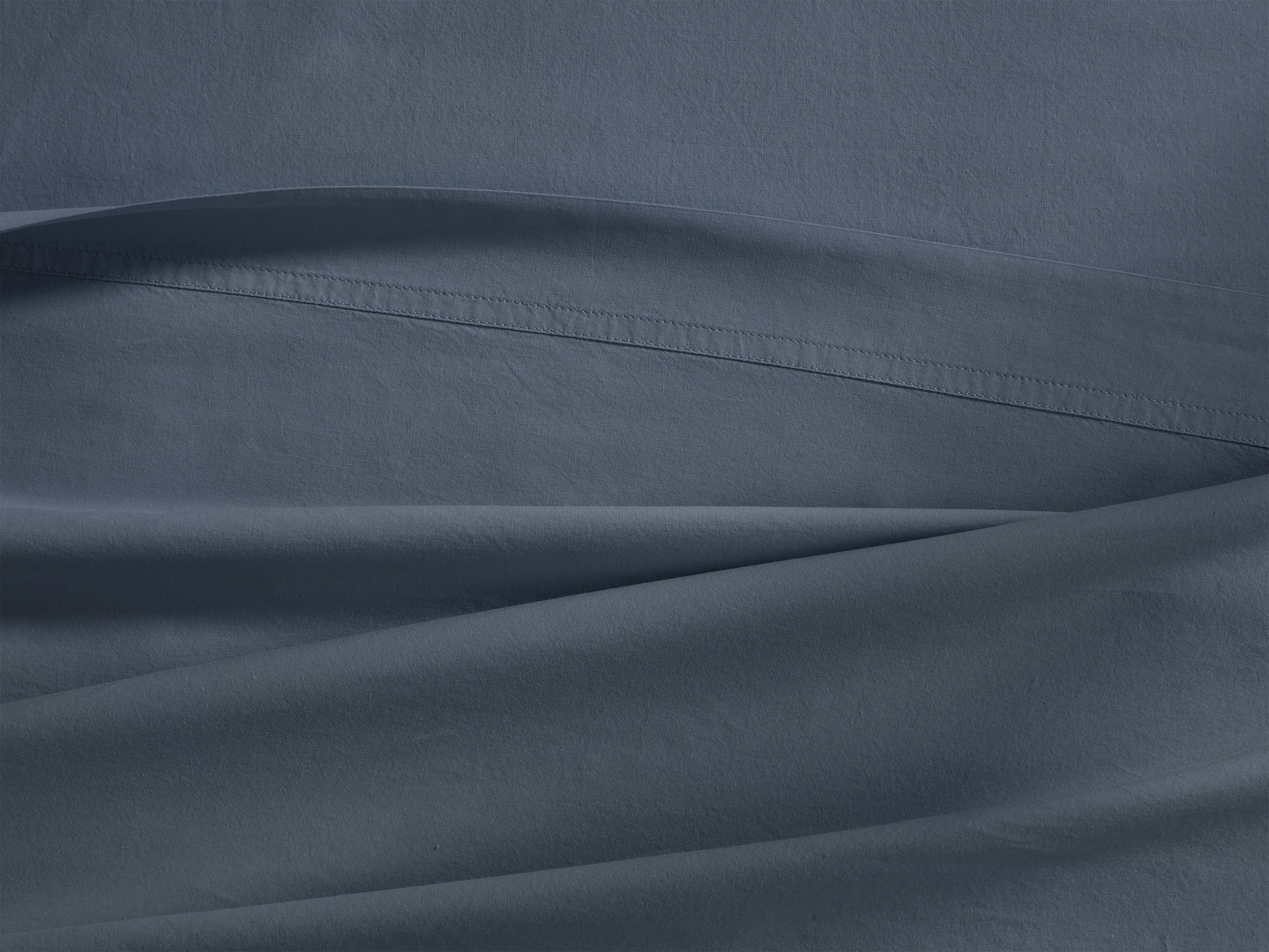 Italian Garment-Dyed Flat Sheet Percale Queen in Blue - Image 0