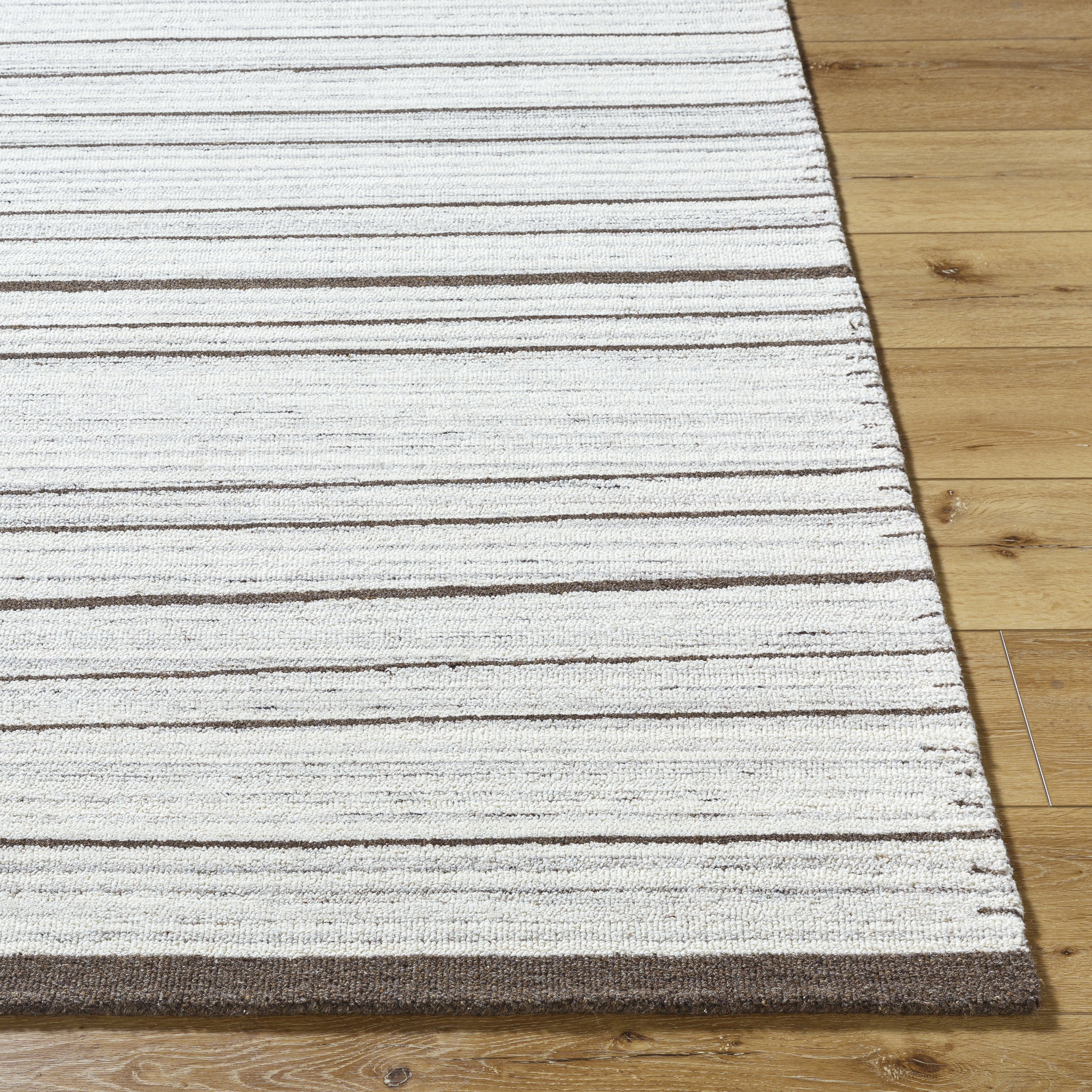 La Puna Beige Indoor 8' x 10' Handmade Rug - Image 1