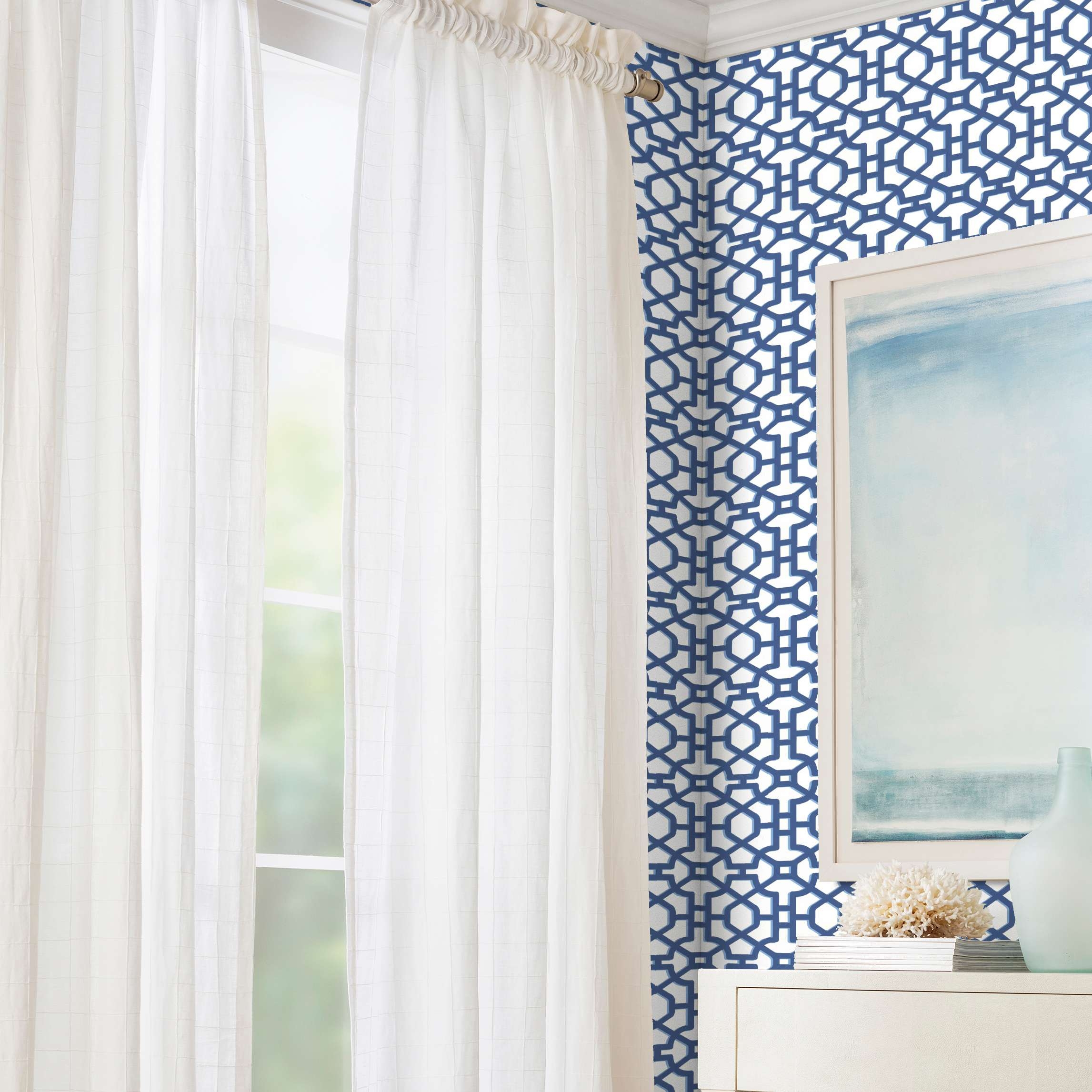 Chinois Lattice Navy Wallpaper - Image 2