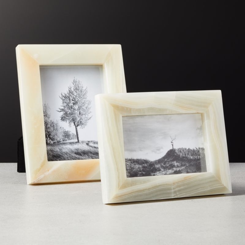 Onyx Picture Frame 5"X7" - Image 1