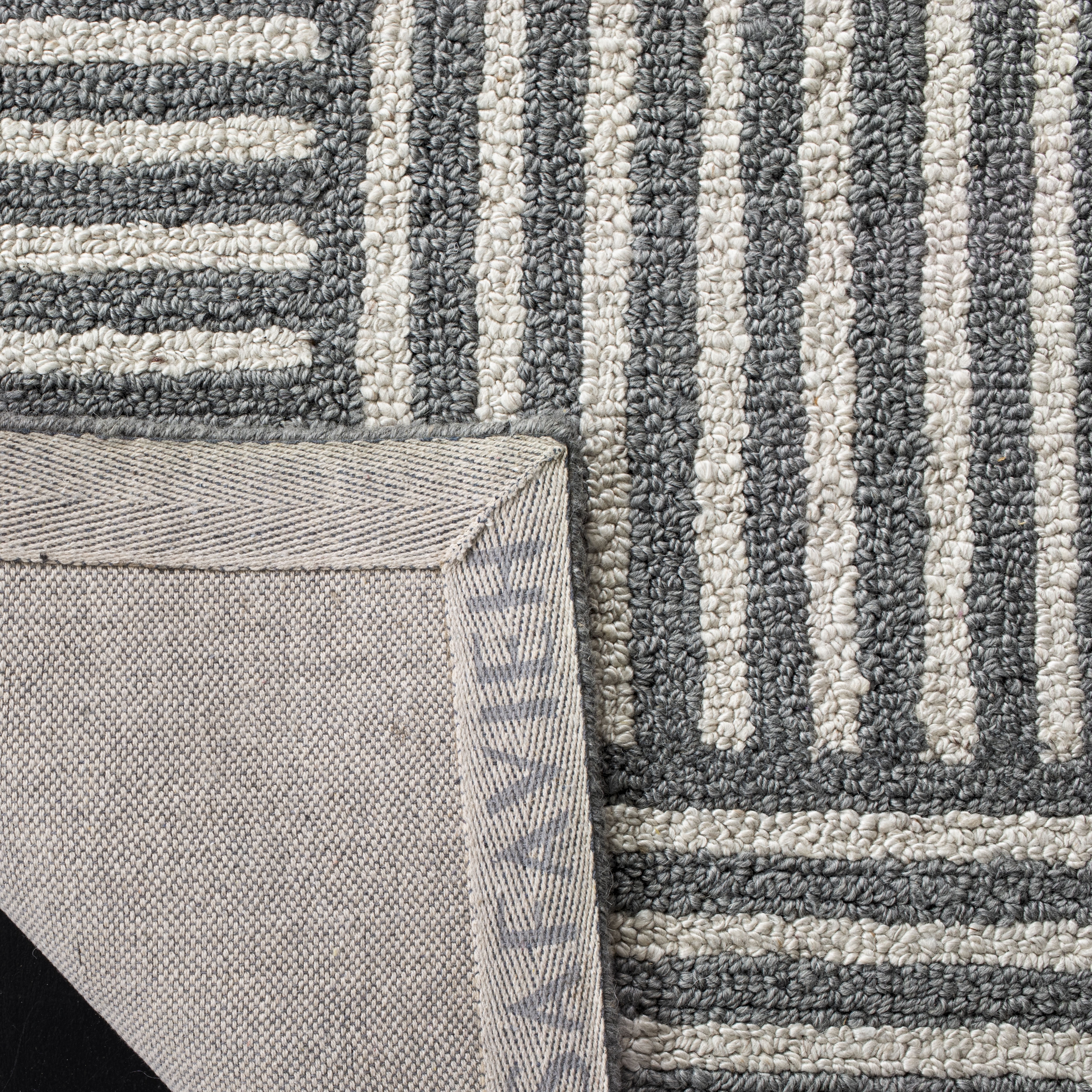 Arlo Home Hand Tufted Area Rug, ABT602A, Ivory/Dark Grey,  4' X 6' - Image 3