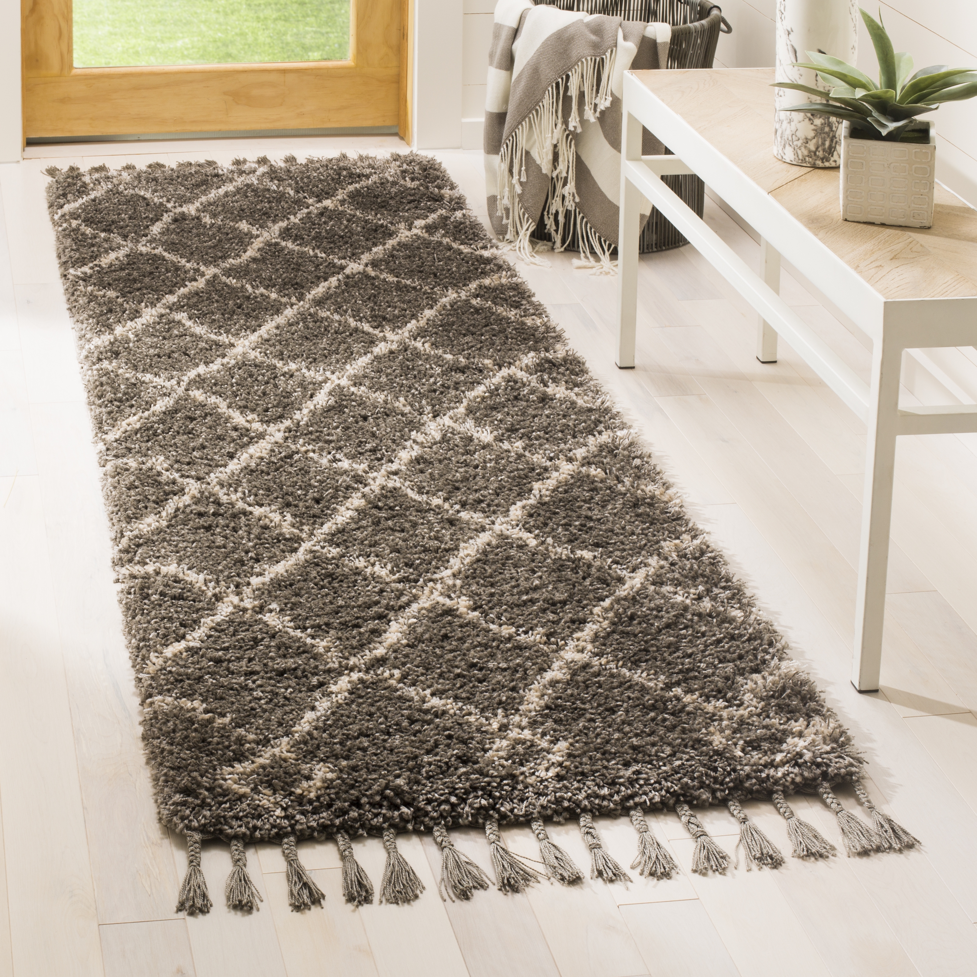 Arlo Home Woven Area Rug, MFG241A, Grey/Cream,  2' 3" X 9' - Image 1