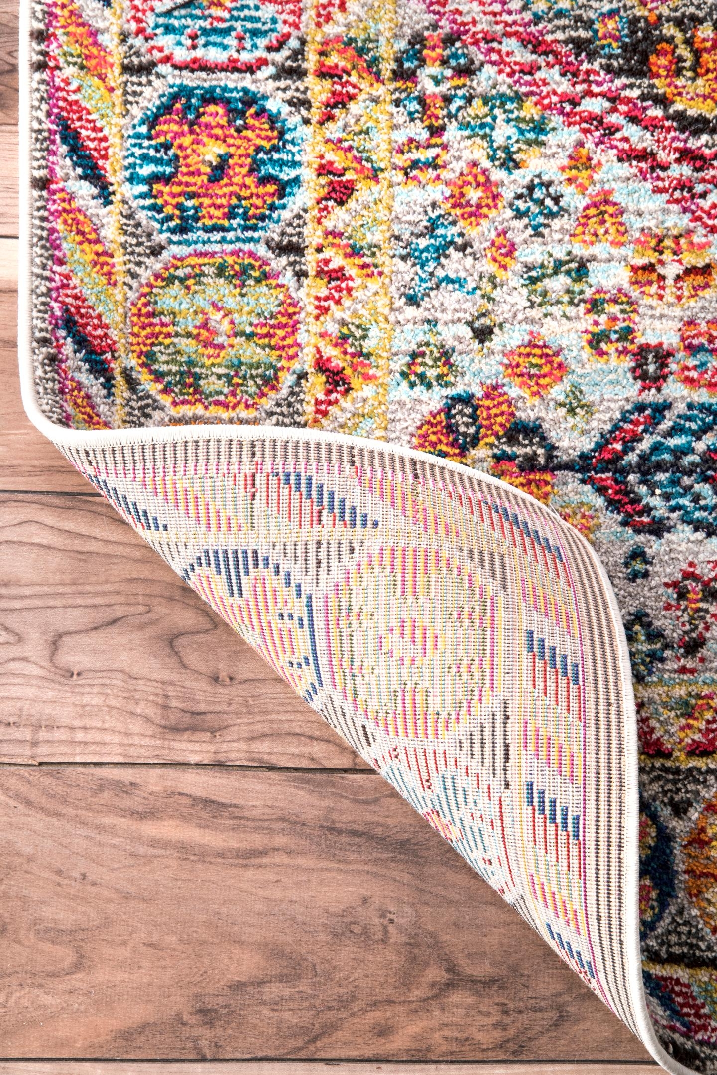 Vintage Erline Area Rug - Image 4