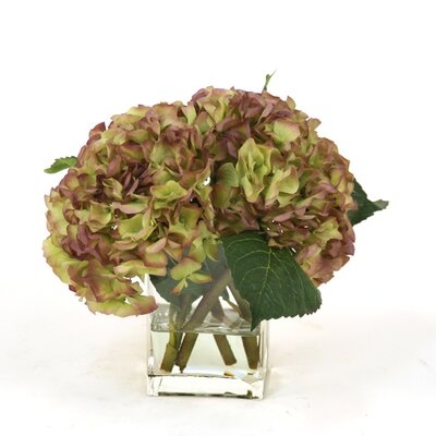 Hydrangeas Floral Arrangement - Image 0