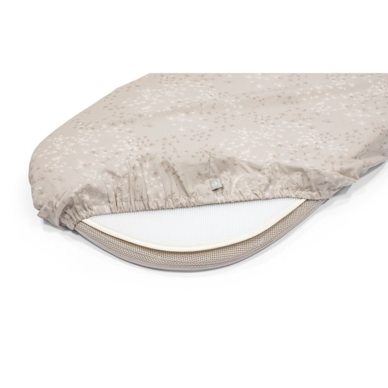 Stokke ® Snoozi ™ White Waterproof Bassinet Mattress Cover - Image 2