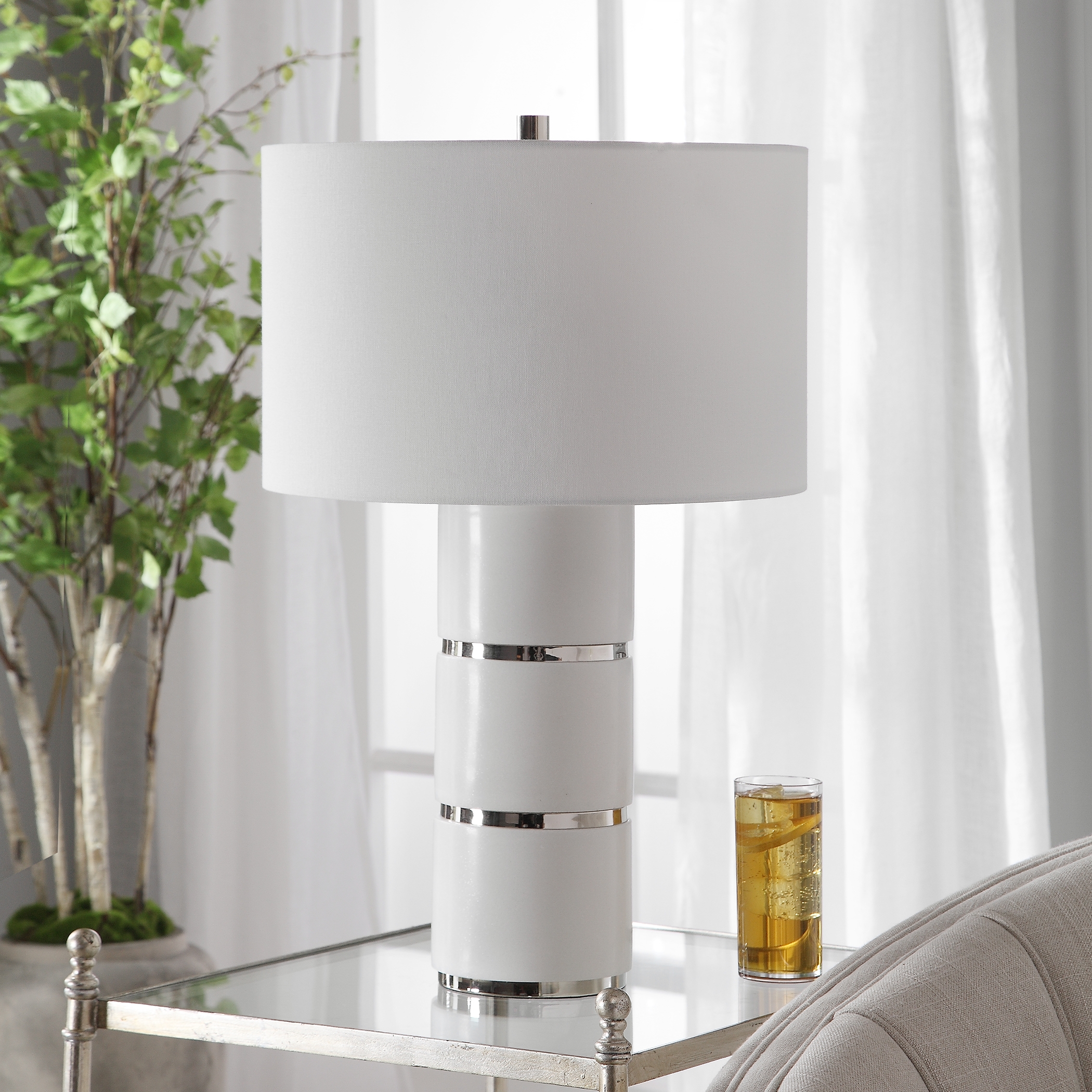 Grania White Marble Table Lamp - Image 5