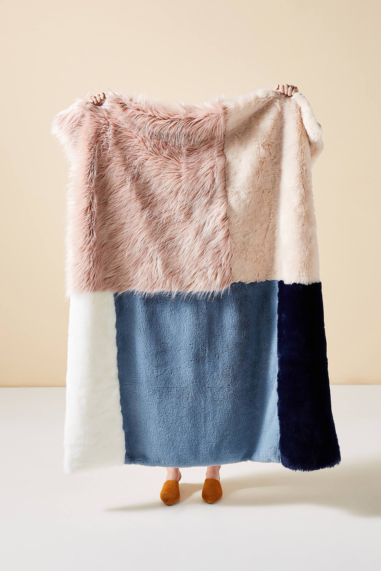 Tara Faux Fur Throw Blanket - Image 0
