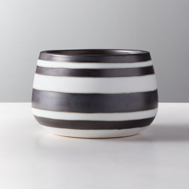 Maxie Small Graphic Striped Planter - Image 0