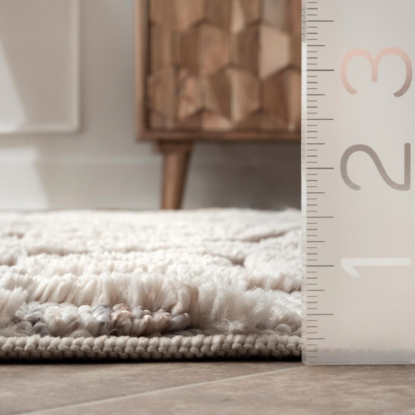 Diamond Shaggy Deja Area Rug - Image 4