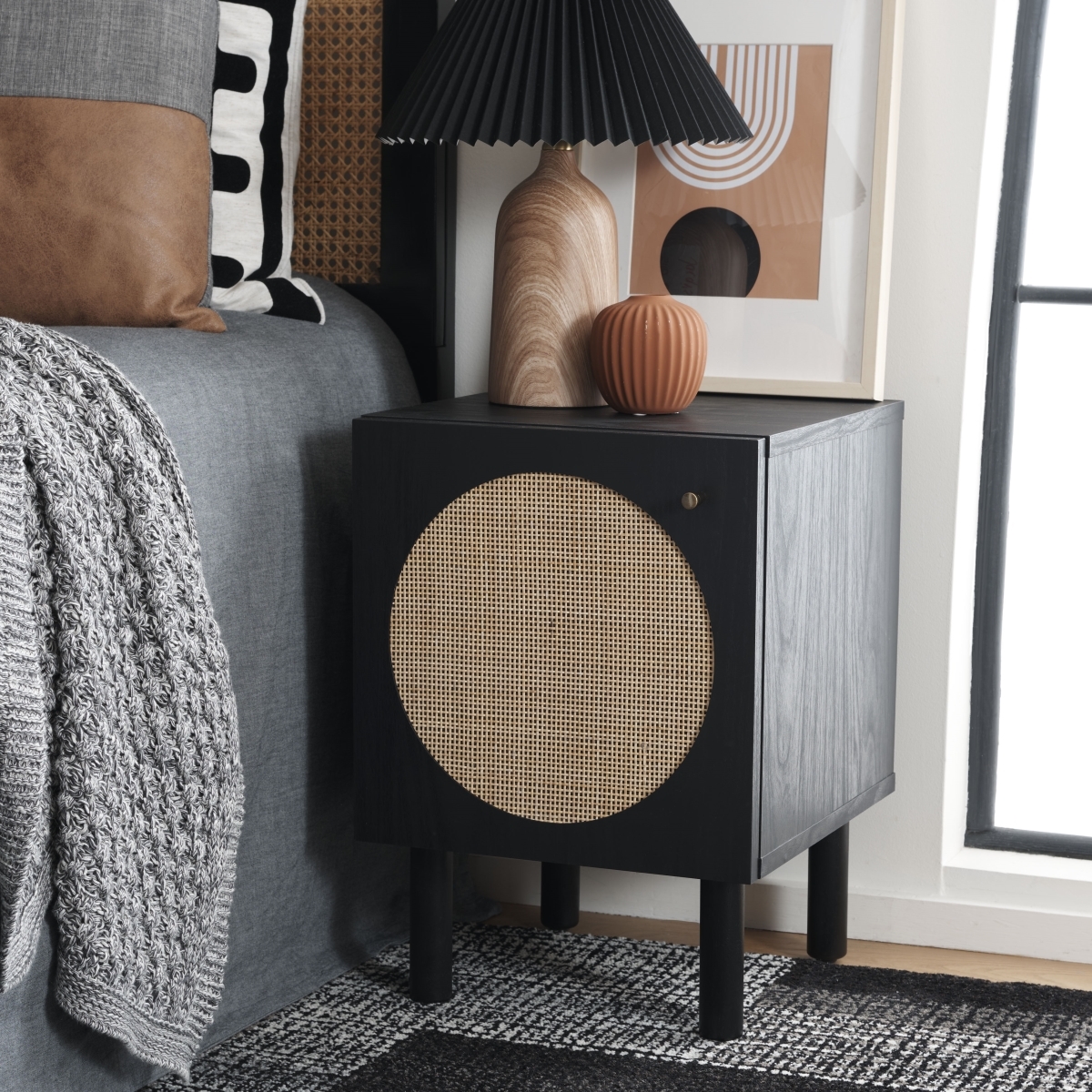 Ophelia 1 Door Night Stand - Black / Natural - Safavieh - Image 1