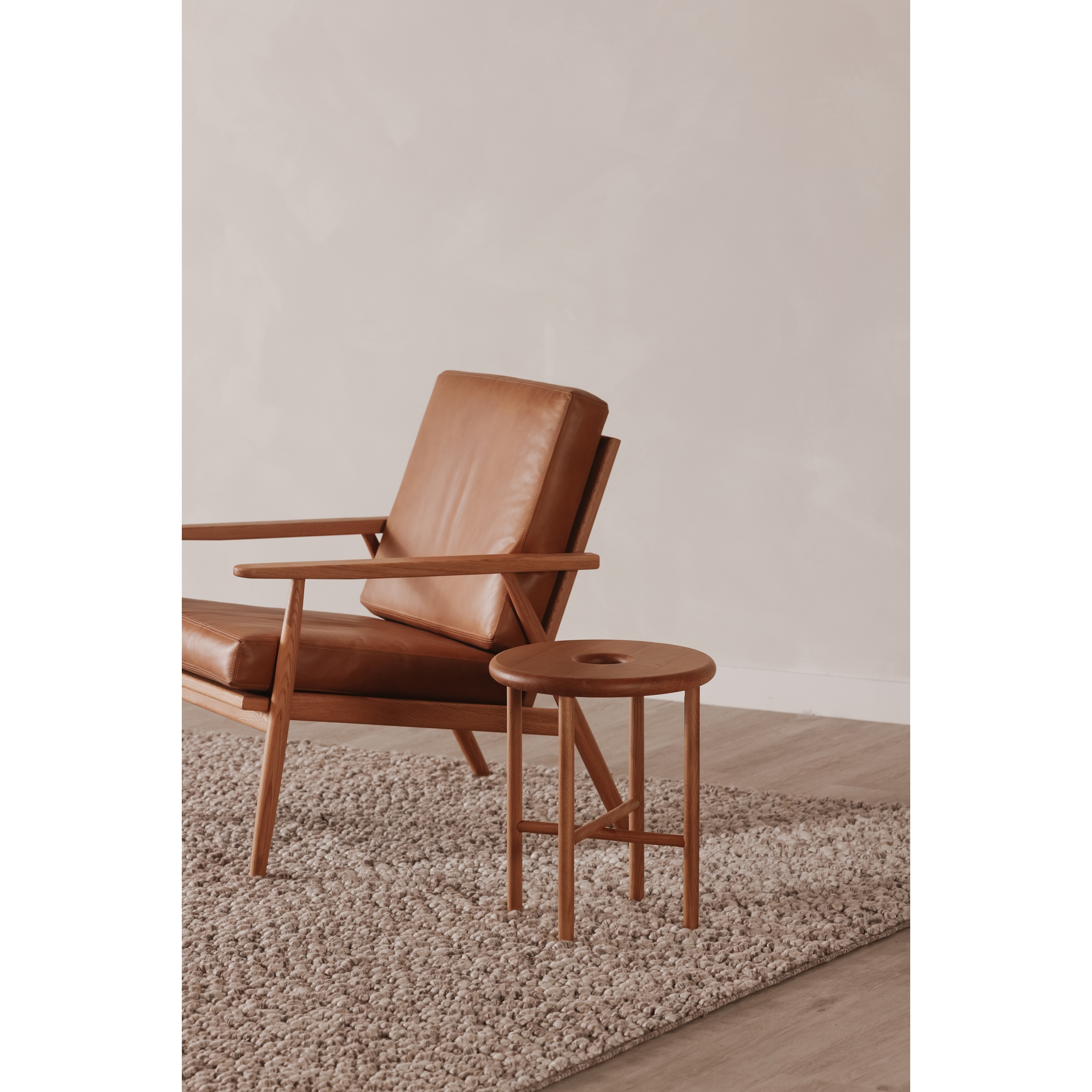 *NAMBA OAK STOOL - Image 4