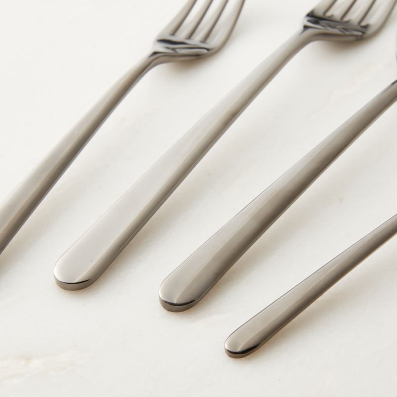 Avesa 5-Piece Polished Black Flatware Set - Image 1
