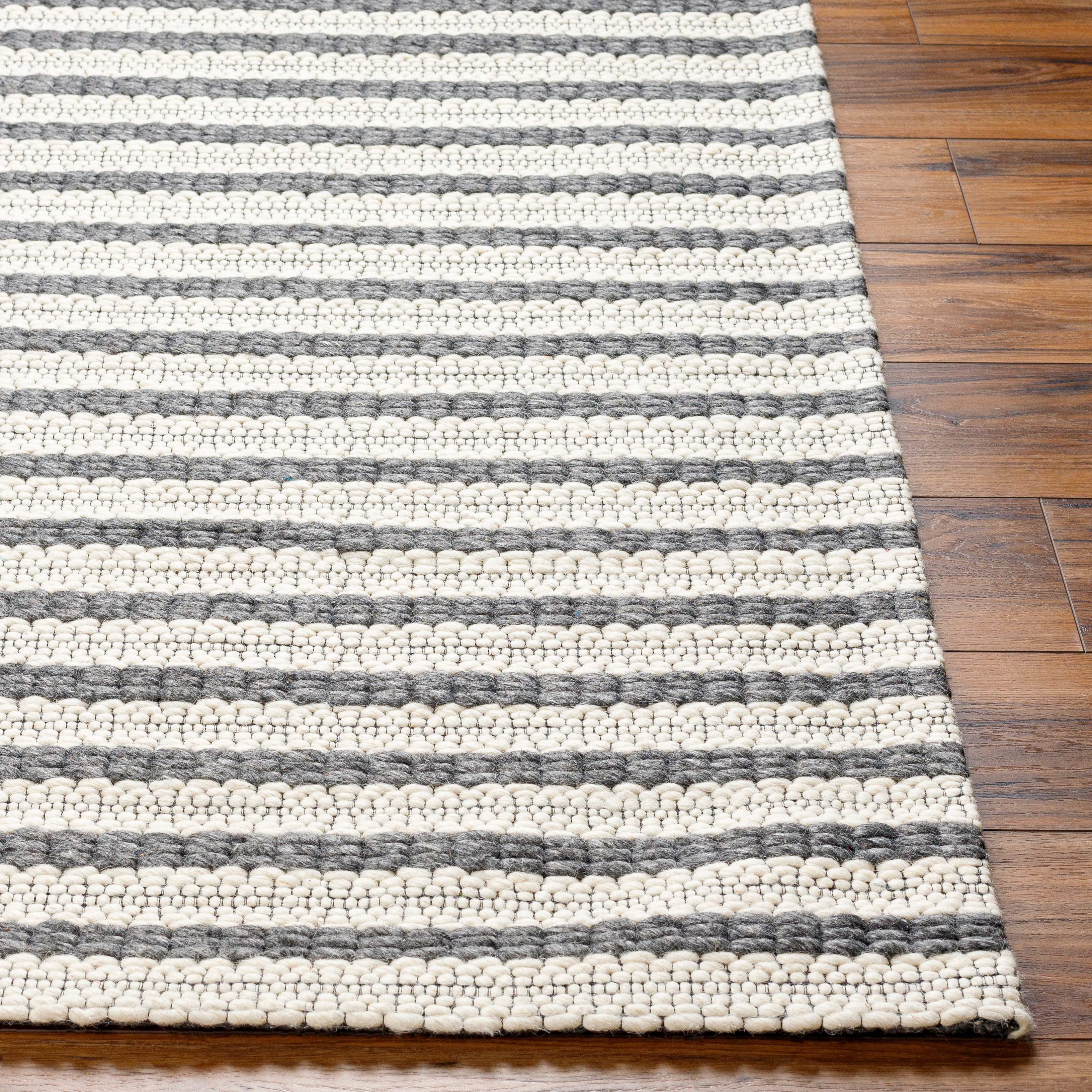 Empoli White Indoor 5' x 7'6" Handmade Rug - Image 1