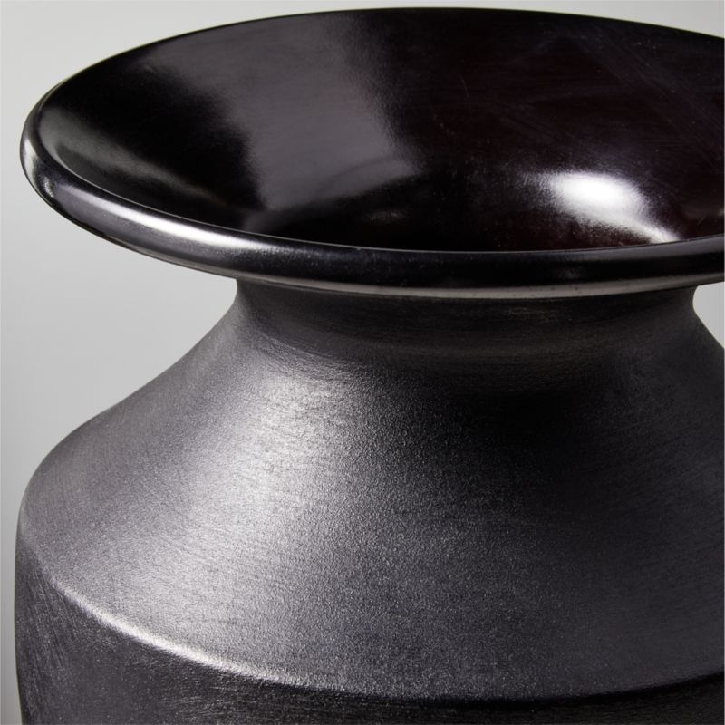 Yadira Black Terracotta Vase - Image 2