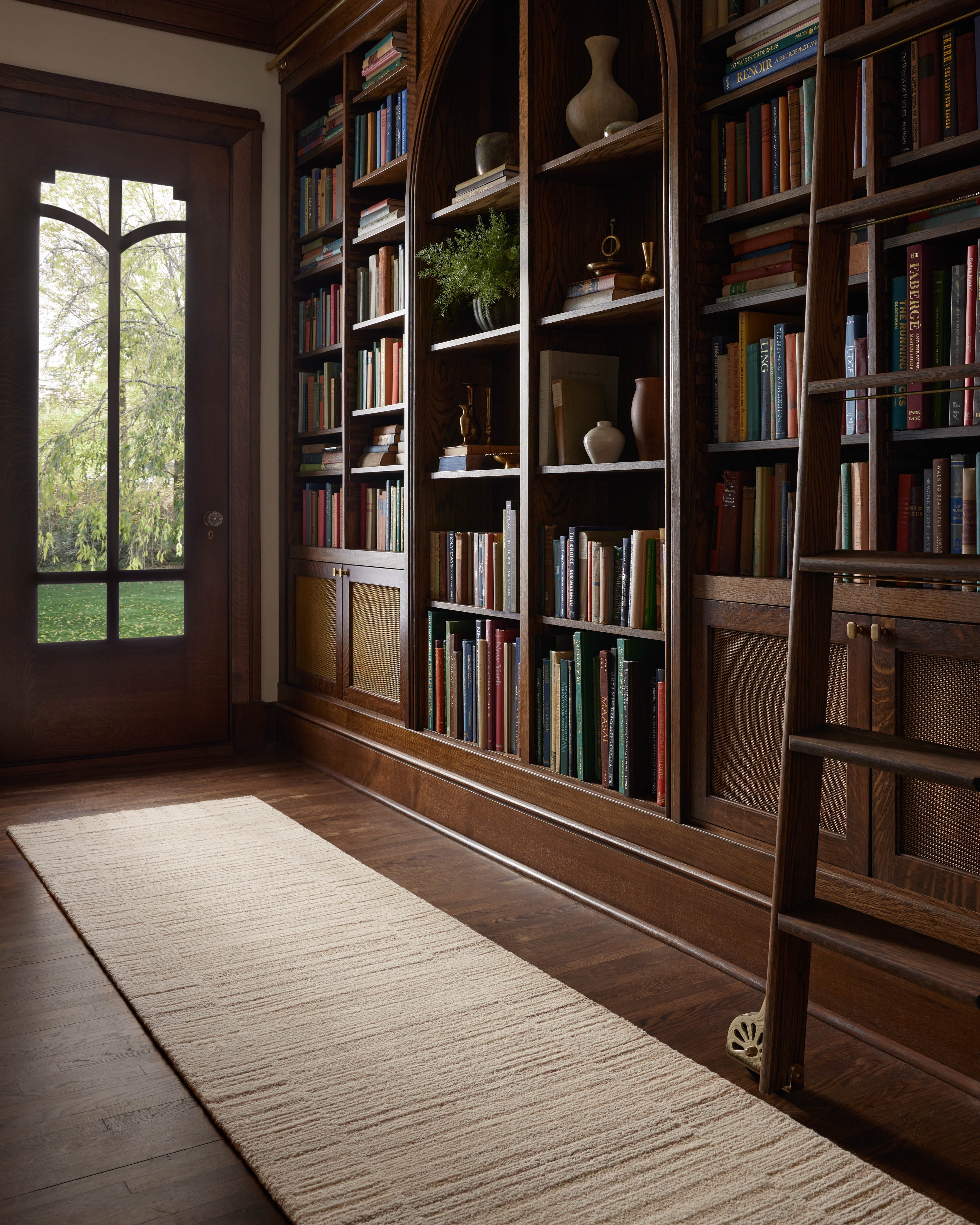 Magnolia Home by Joanna Gaines x Loloi Rae Natural / Oatmeal 2'-6" x 7'-6" - Image 2