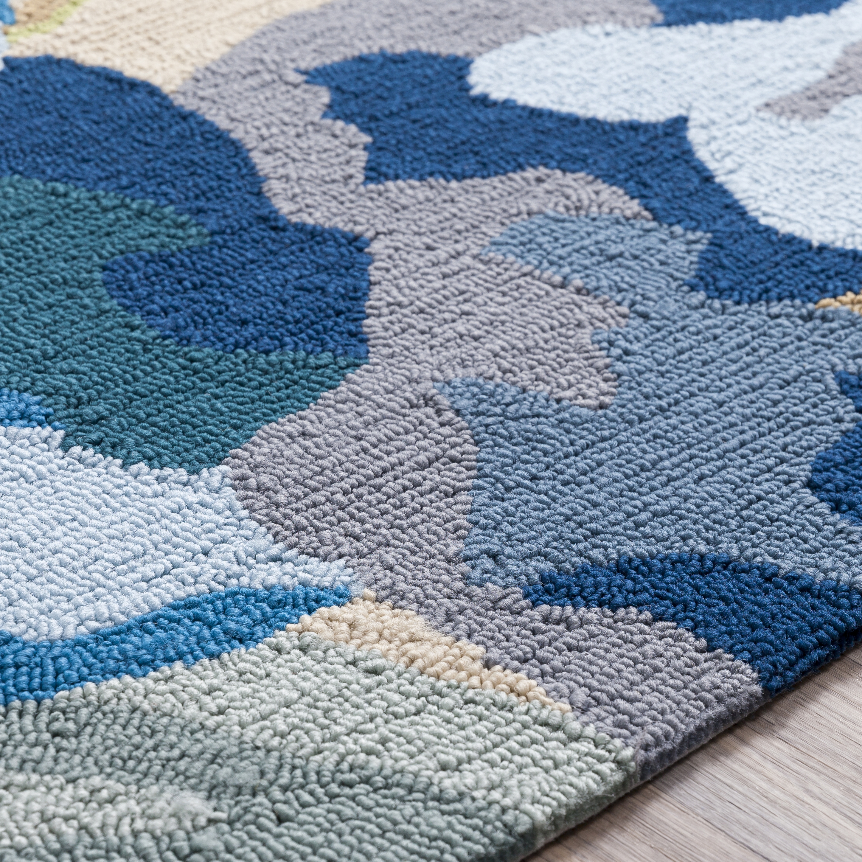 Rain Blue Outdoor 2' x 3' Handmade Rug - Image 3