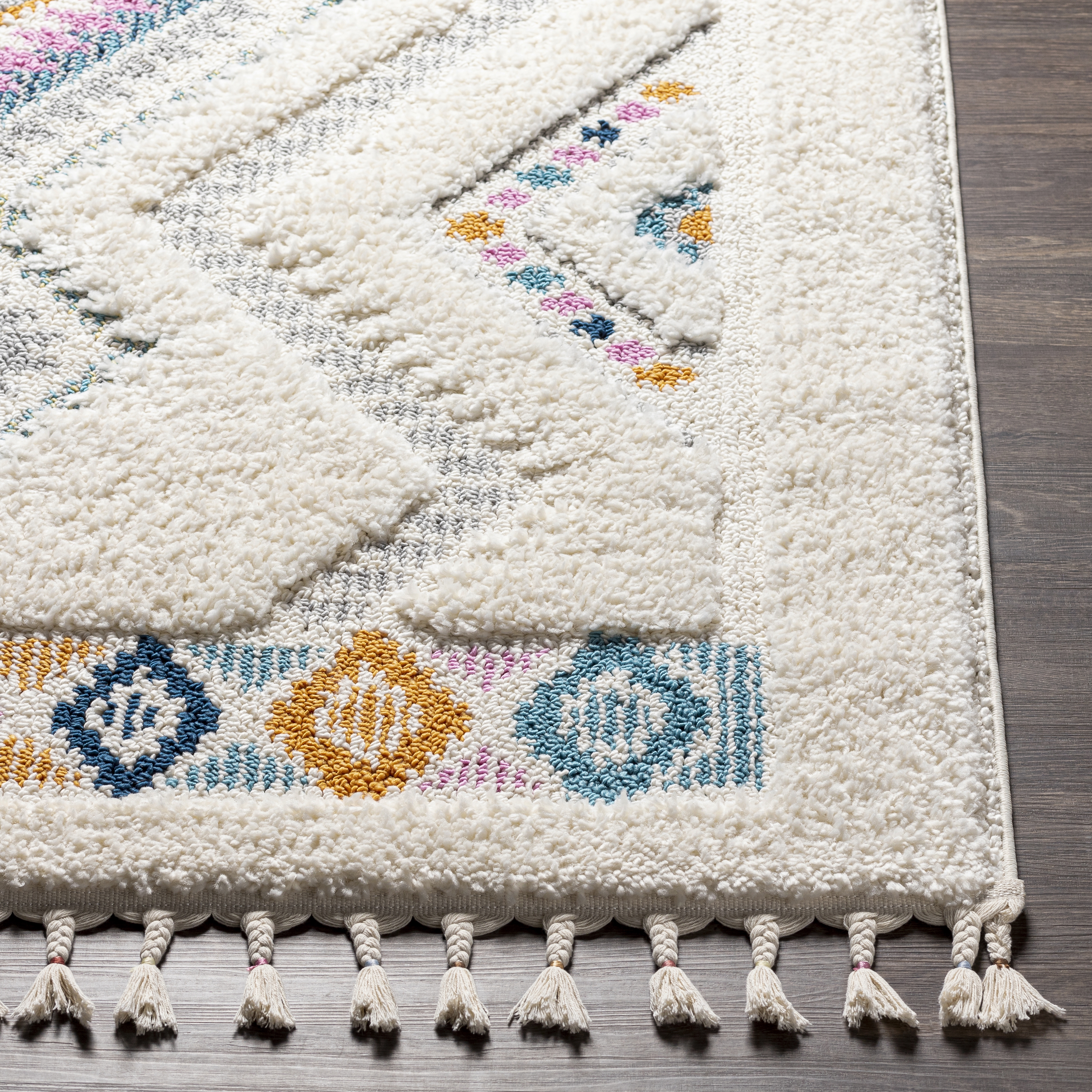 Lofty Beige Indoor 2'7" x 7'3" Machine Woven Rug - Image 2