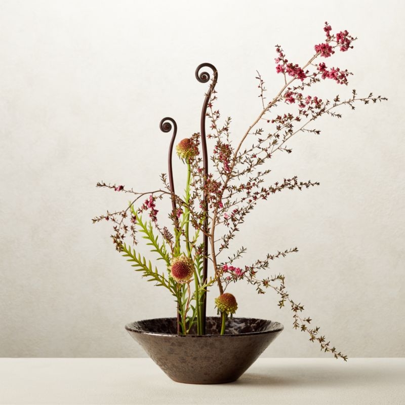 Thera Black Reactive Ikebana Vase - Image 1