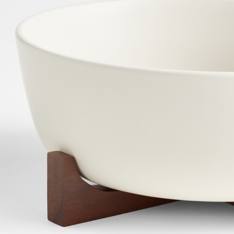 Oven-to-Table Serving Bowl with Dark Wood Trivet - Image 4