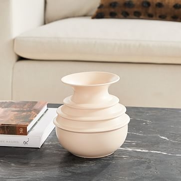 Fin Porcelain Vase, Blush, Bud - Image 1