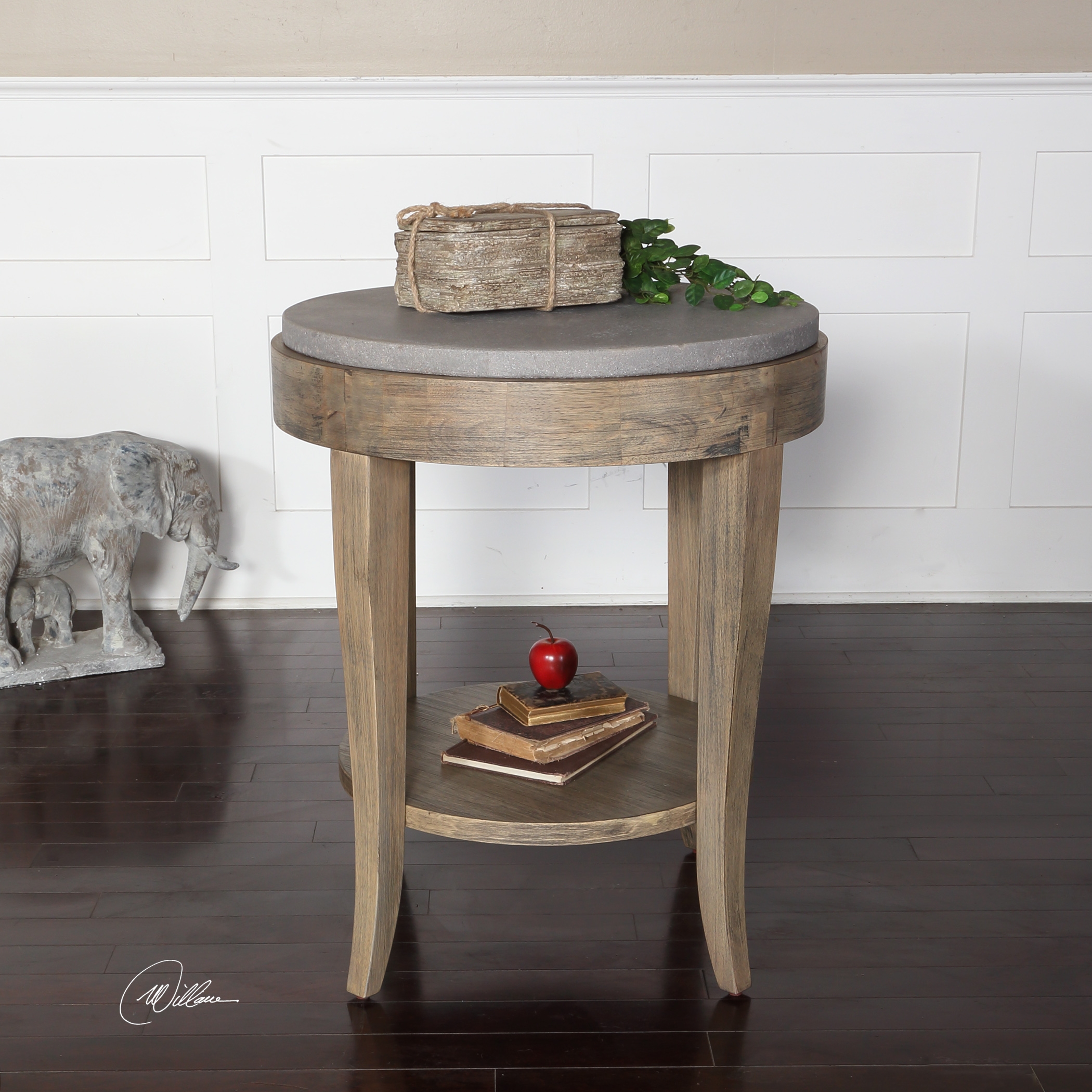 Deka Round Accent Table - Image 1