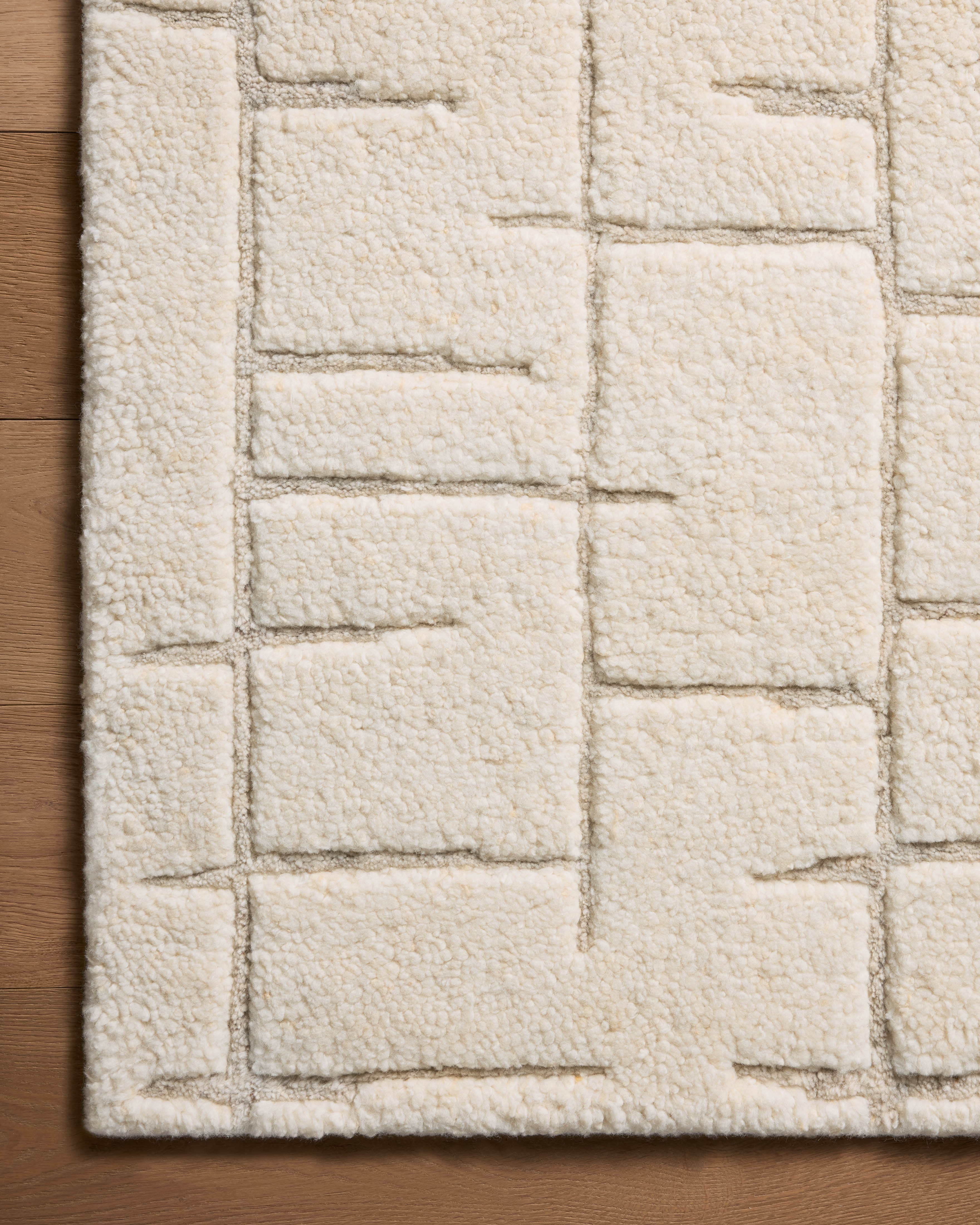 Loloi Octavia Ivory / Stone 2'-9" x 8'-0" - Image 2