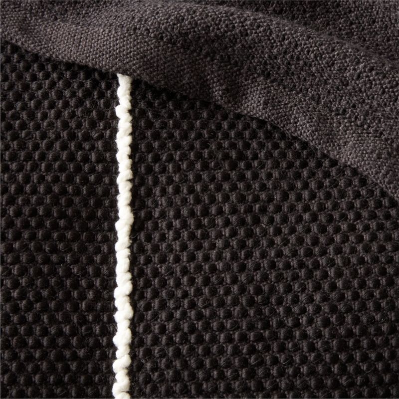 Berrini Handwoven Black Full/Queen Bed Blanket - Image 1
