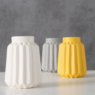Tirante White/Yellow/Gray Stoneware Table Vase - Image 0