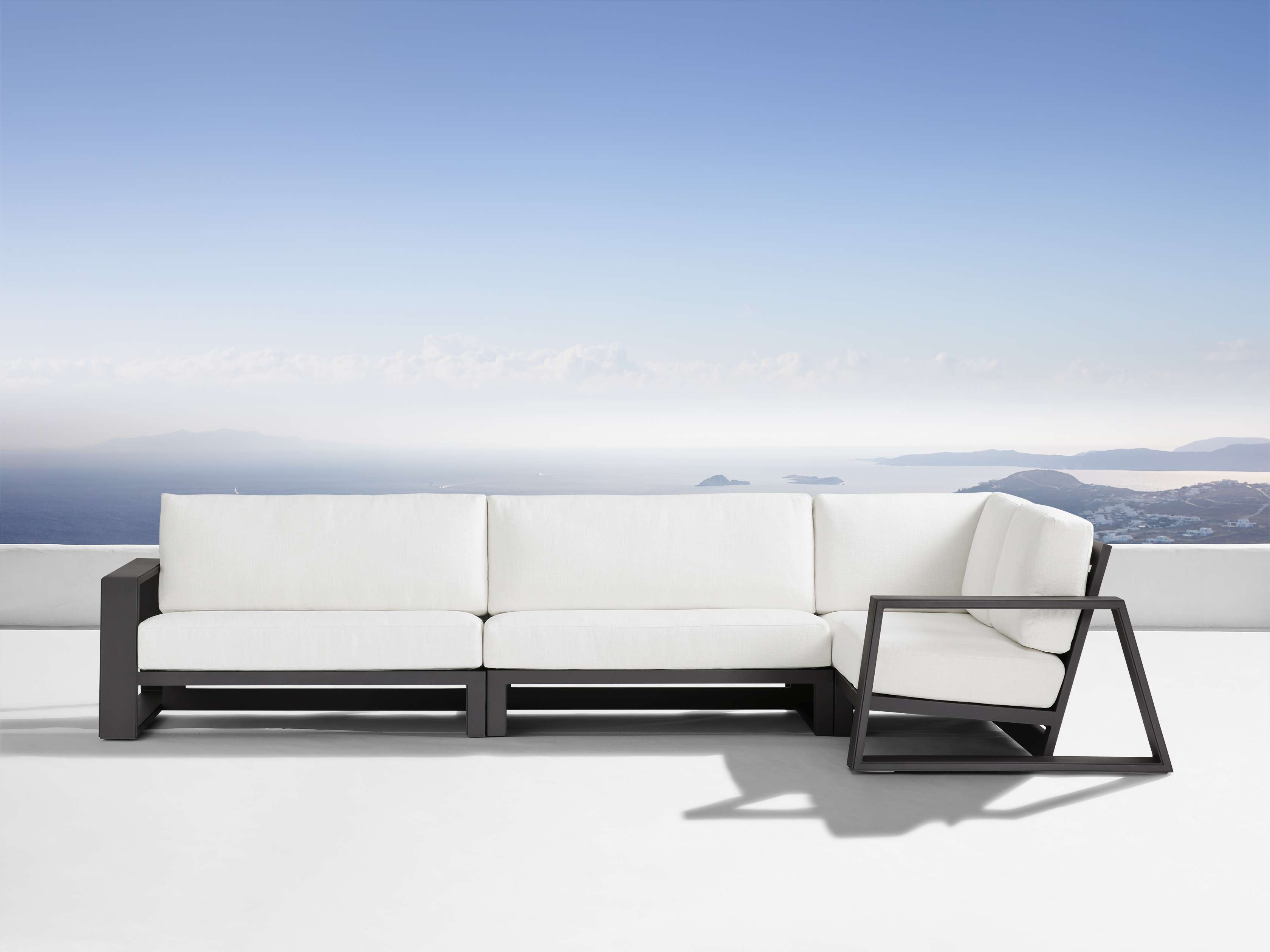 Canyon Outdoor Three-Piece Sectional Aluminum Small in Gray  Eden Snow/Right Arm - Image 0