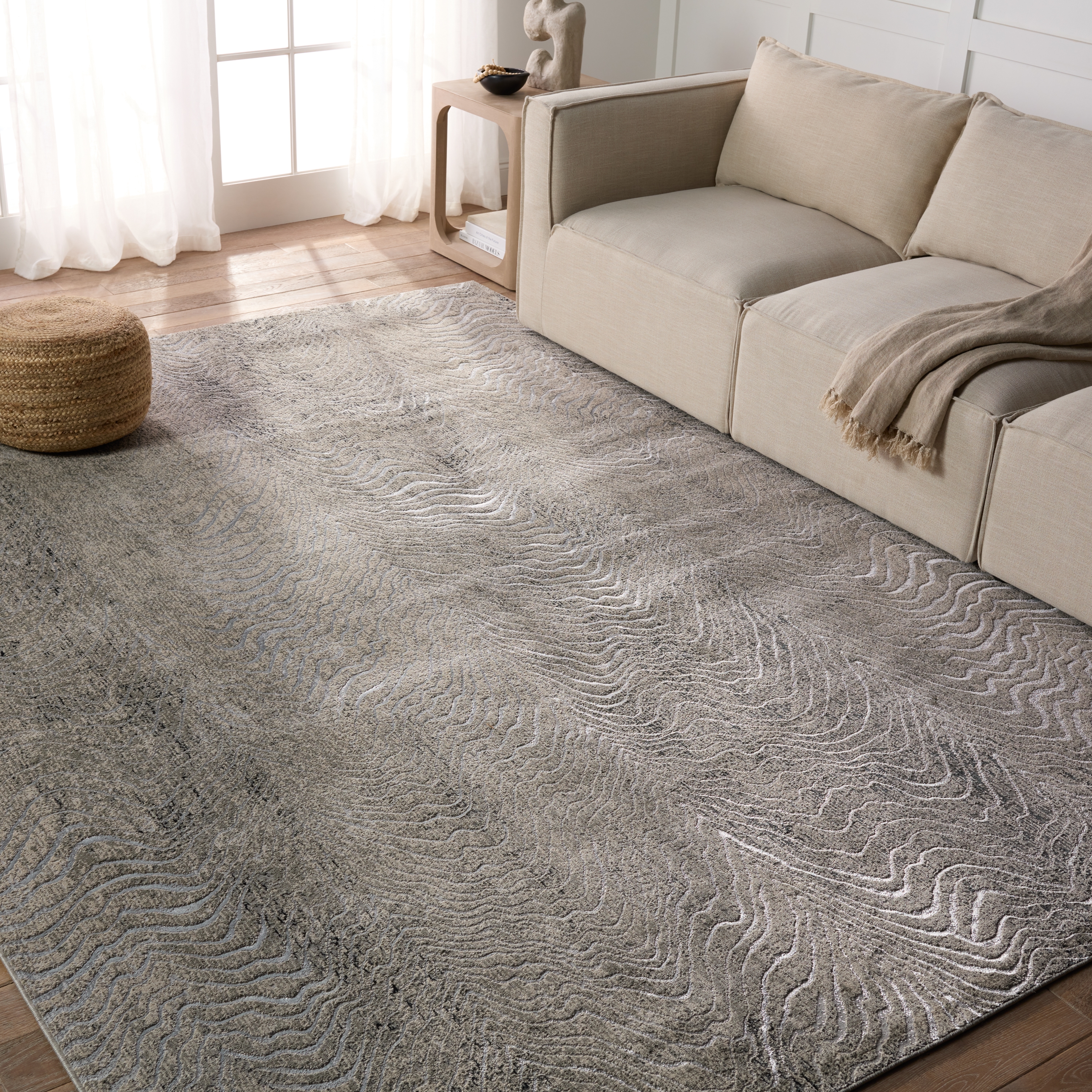 Dune Animal Pattern Gray/ Taupe Runner Rug (2'2"X8') - Image 4