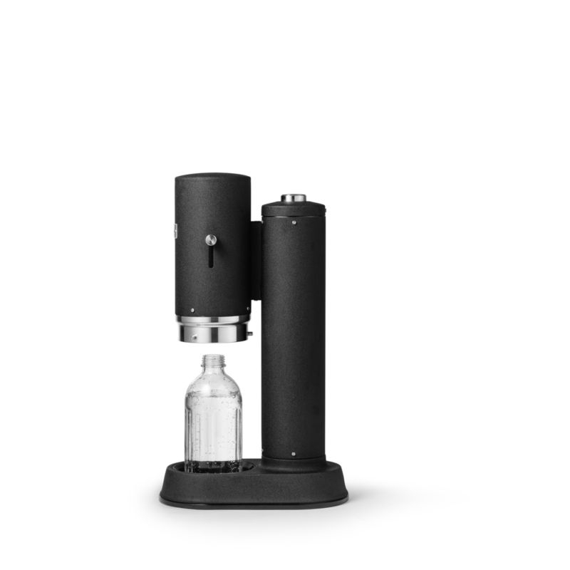 Aarke Carbonator Pro Matte Black Sparkling Water Maker - Image 5