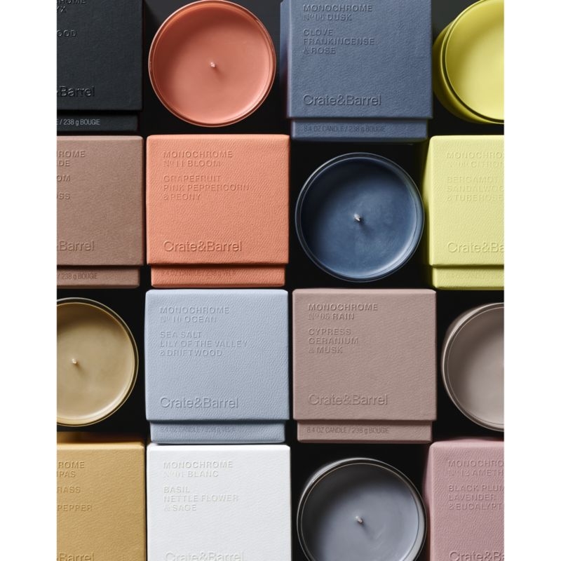 Monochrome No. 9 Citron 1-Wick Candle - Bergamot, Sandalwood and Tuberose - Image 3