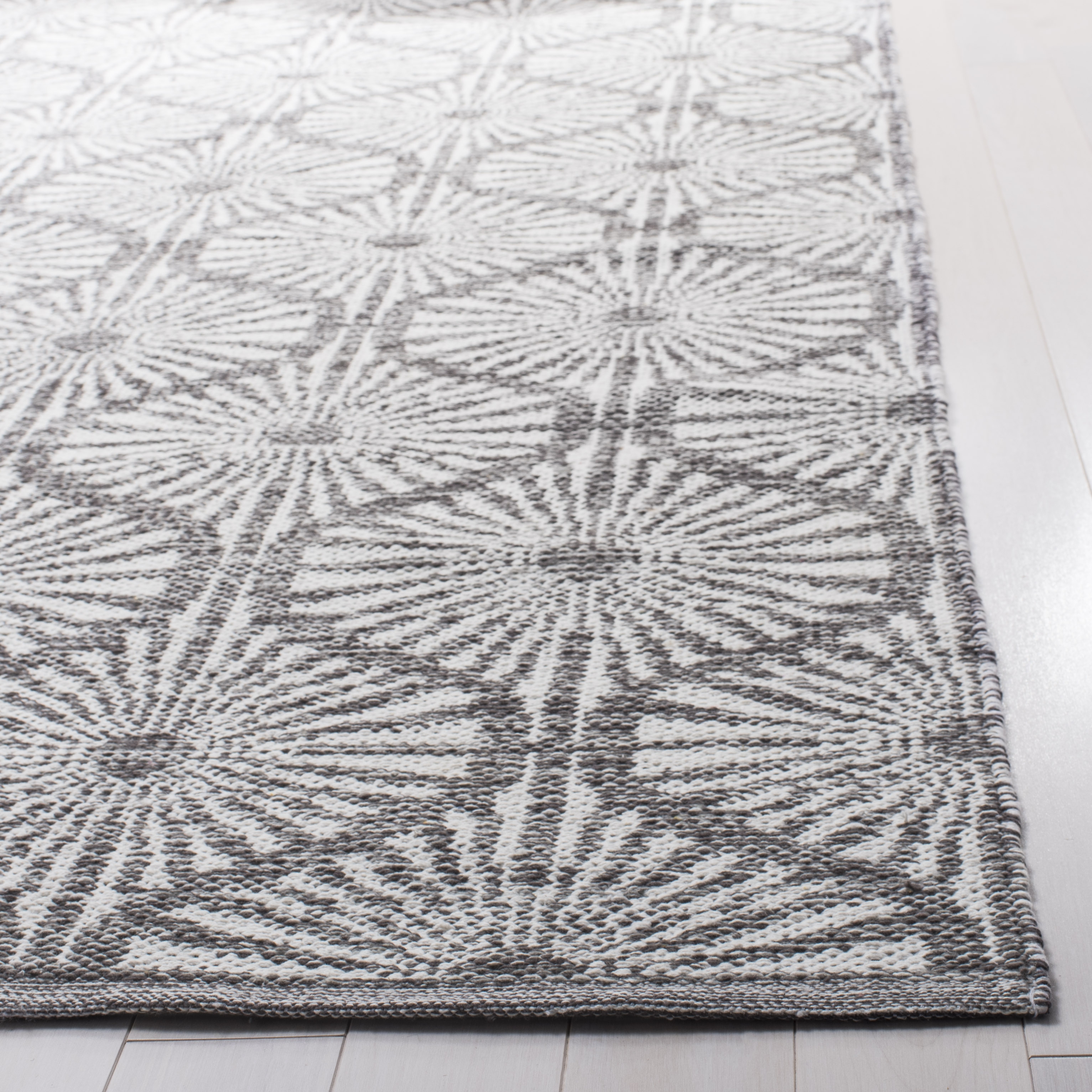 Arlo Home Hand Woven Area Rug, MTK606J, Charcoal/Ivory,  2' 3" X 3' 9" - Image 1