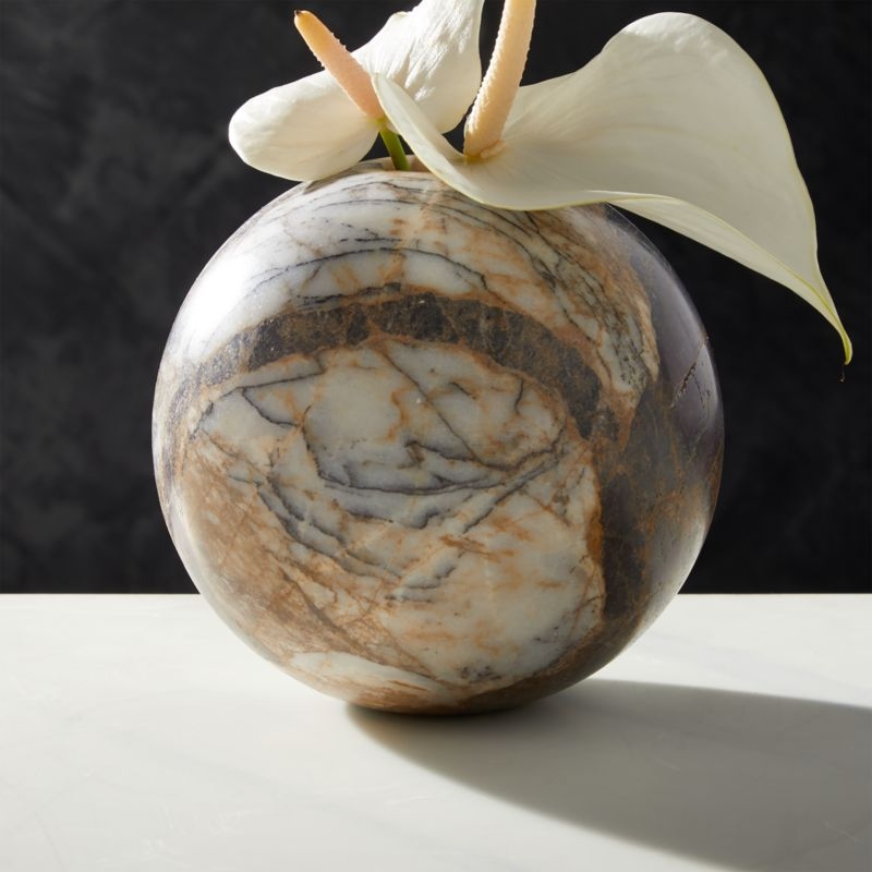 Stick It Anywhere Marble Vase - Image 5