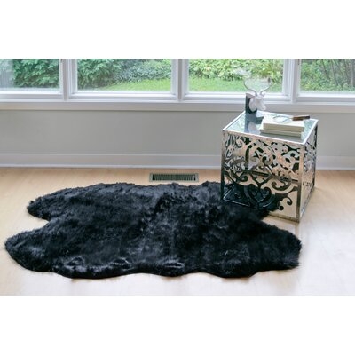 Trasdamad Faux Sheepskin Black Area Rug - Image 0