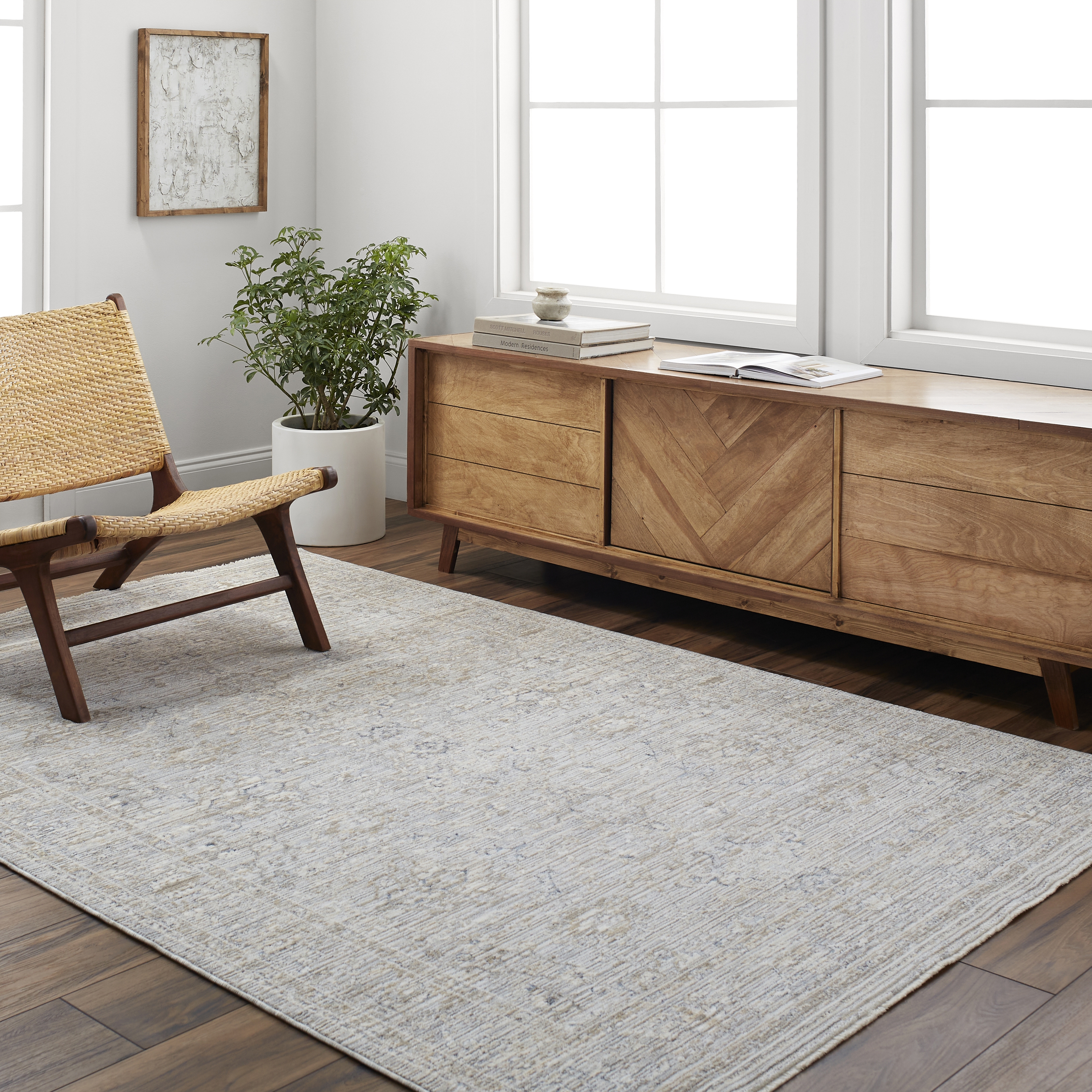 Presidential Gray Indoor 2' x 3'3" Machine Woven Rug - Image 1