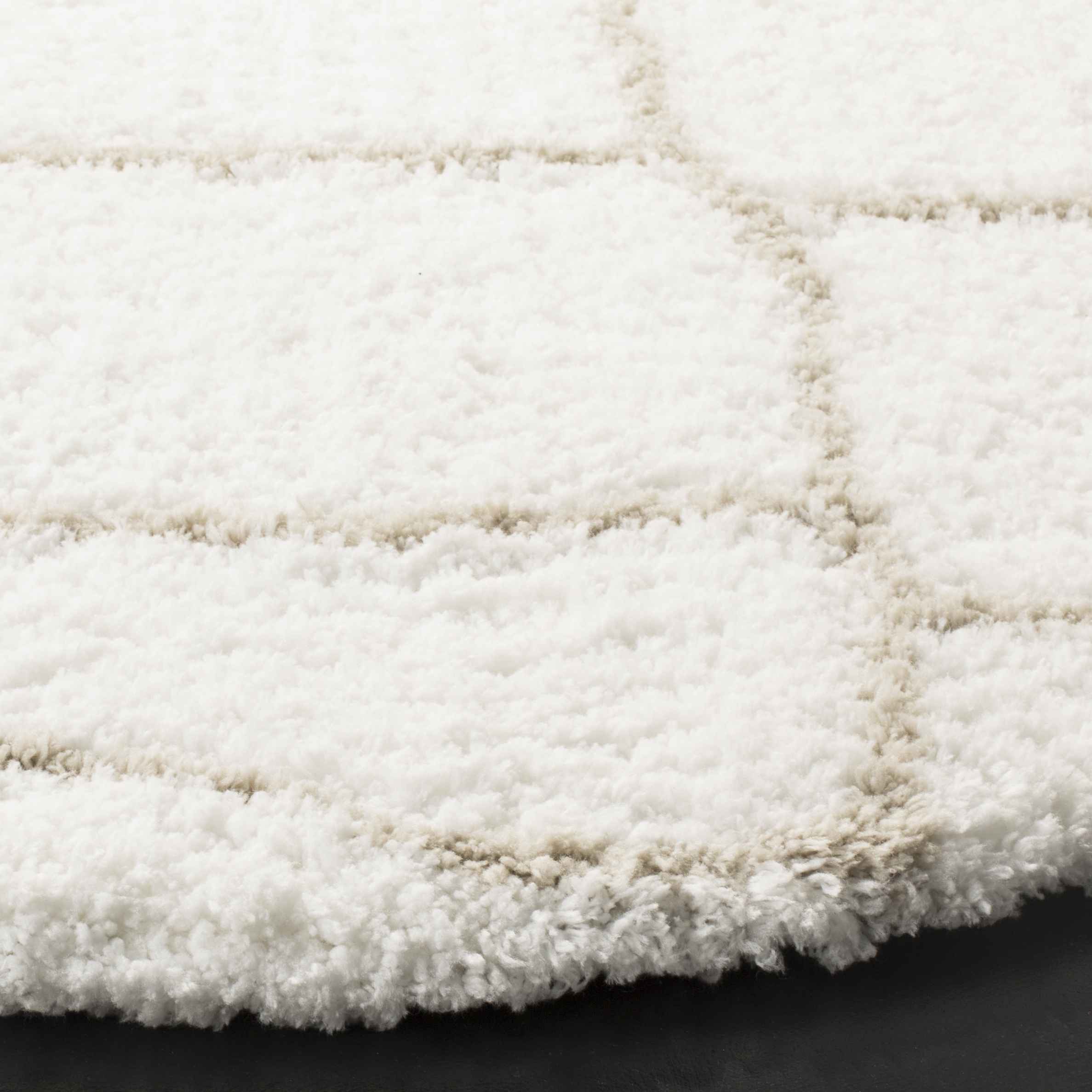 Arlo Home Hand Tufted Area Rug, SGT603A, Ivory/Silver,  5' X 5' Round - Image 2