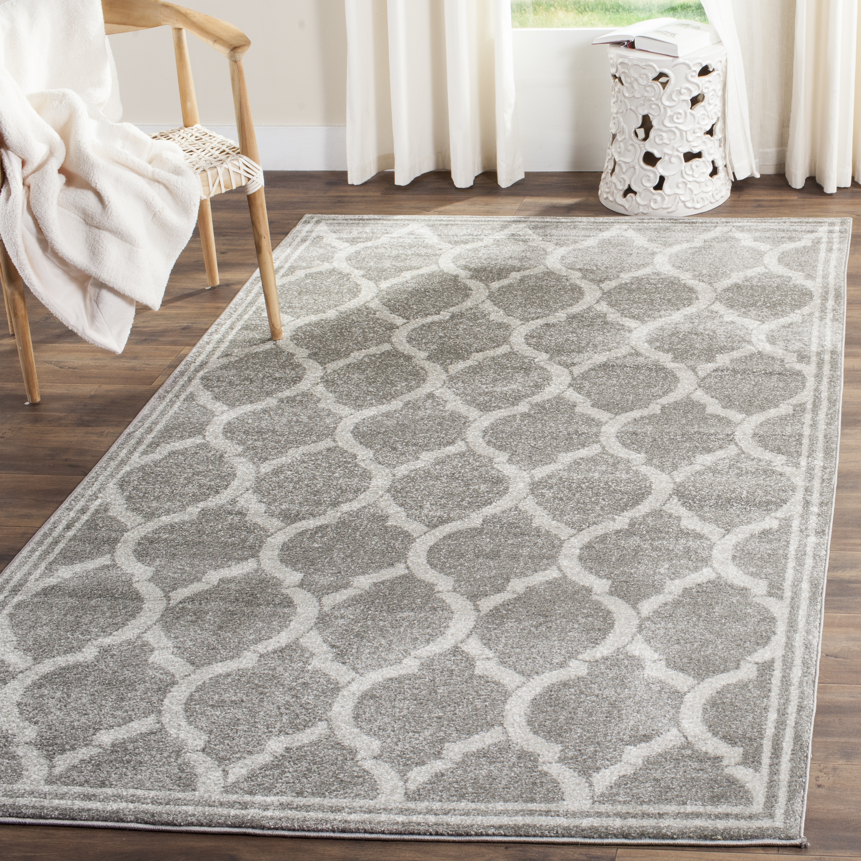 Arlo Home Indoor/Outdoor Woven Area Rug, AMT415C, Grey/Light Grey,  5' X 8' - Image 1