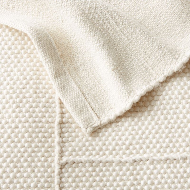 Berrini Handwoven Warm White Full/Queen Bed Blanket - Image 1