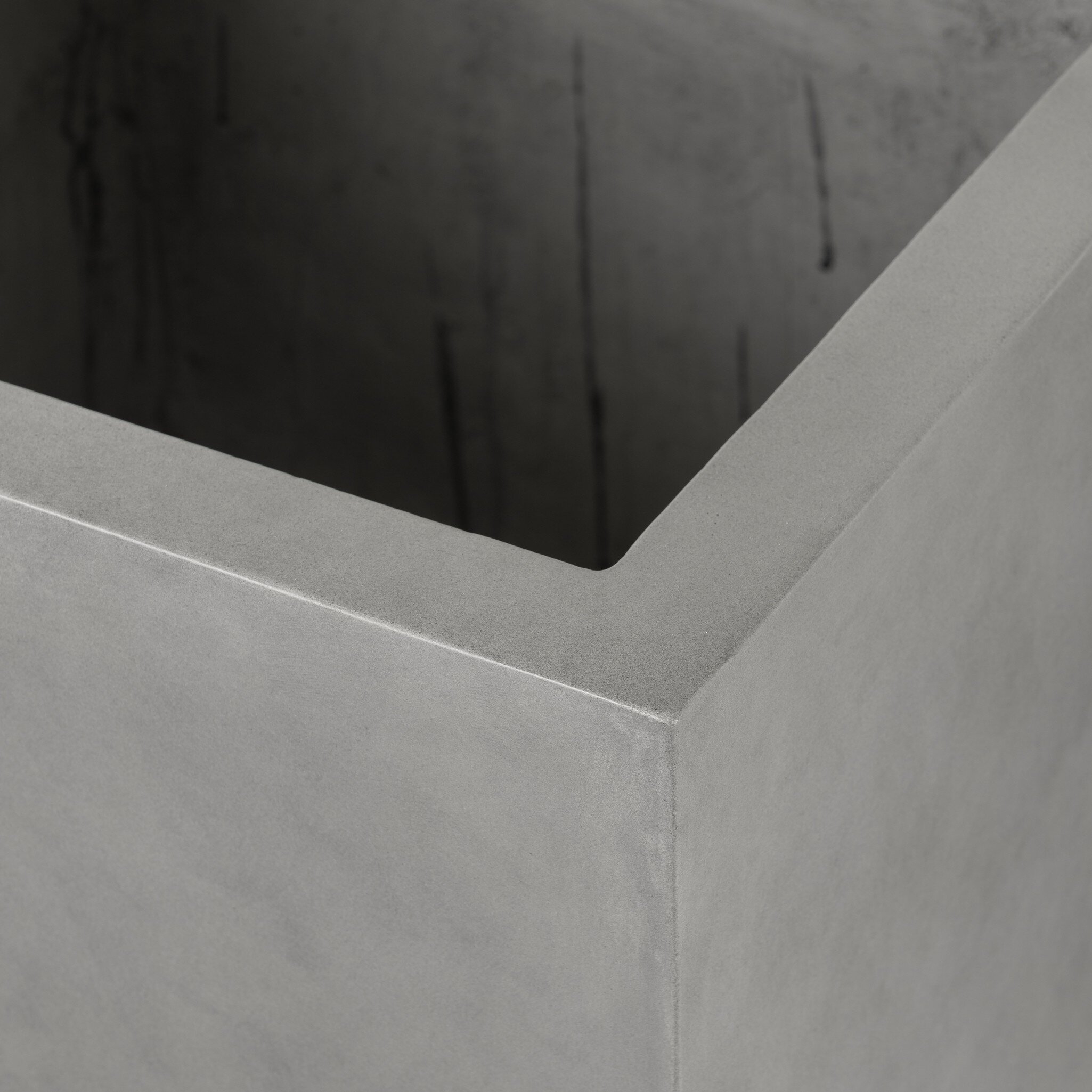 Kiro Planter - Natural Grey Concrete - Image 3