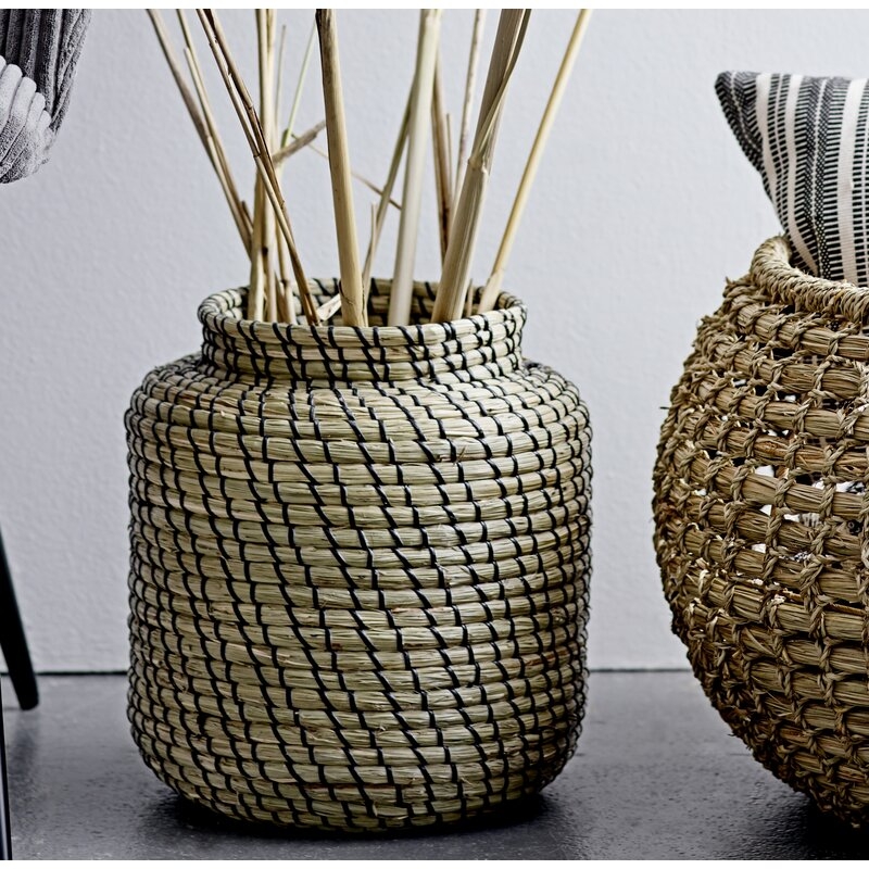 Handwoven Seagrass Basket - Image 6