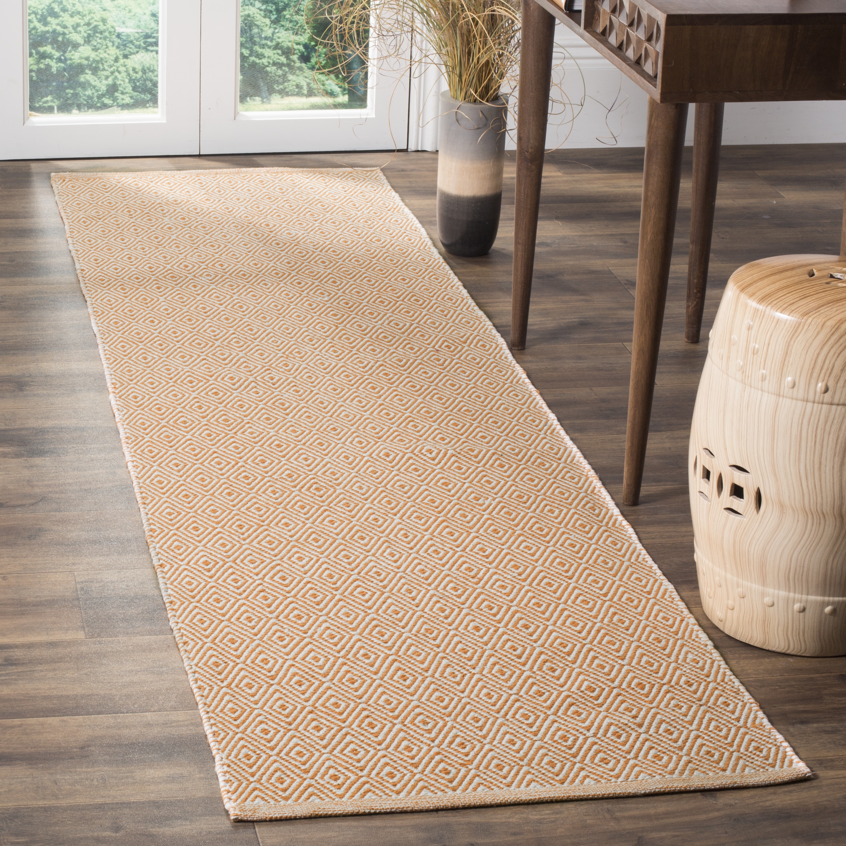 Arlo Home Hand Woven Area Rug, MTK515L, Ivory/Rust,  2' 3" X 8' - Image 1